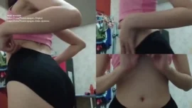 สาวสวยตัวเล็กๆ เปิดหีโชว์เลยอย่างเด็ดนวดหี