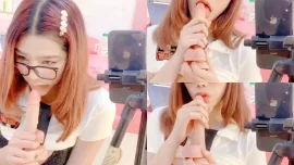 OnlyFans สาวแว่นนมใหญ่ อมควยปลอมหน้ากล้องไลฟ์ยั่ว mamemm1 น้องมีมี่